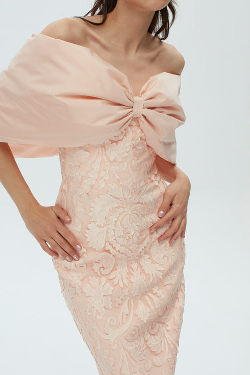 PUFF SHOULDER SYMMETRIC DRESS