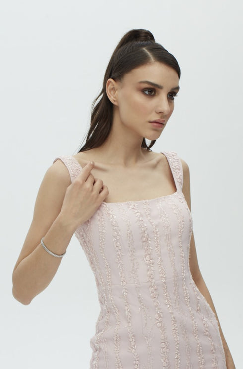 ELEGANT LACE PENCIL MIDI DRESS