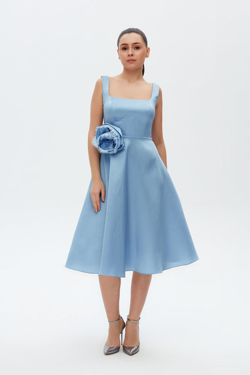 LIGHT SKY BLUE FLORAL DETAILED MIDI DRESS