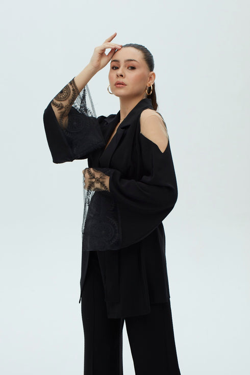 TULLE DETAILED BLACK KIMONO
