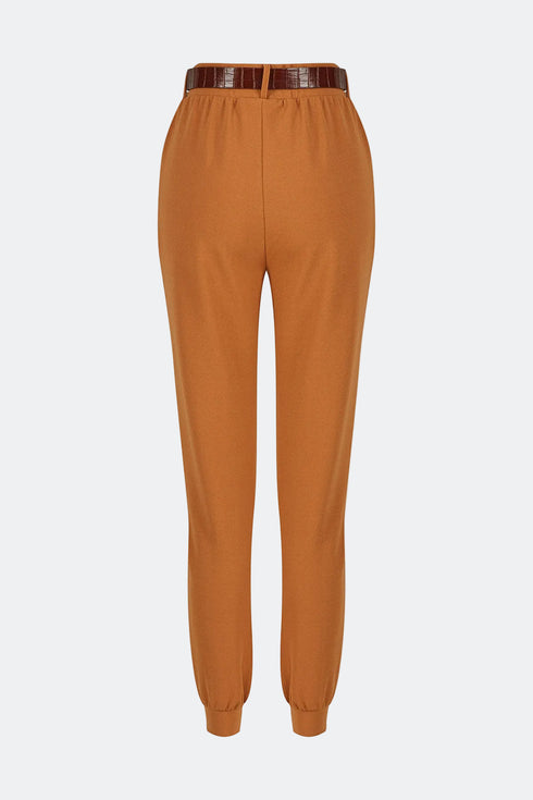 Belt detailed comfort pants