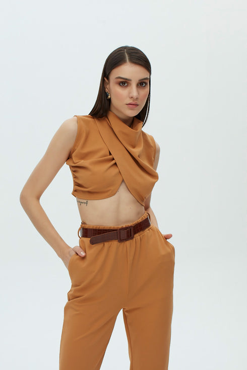 Belt detailed comfort pants