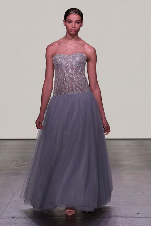 BRAS FORM, EMBROIDERED DRESS