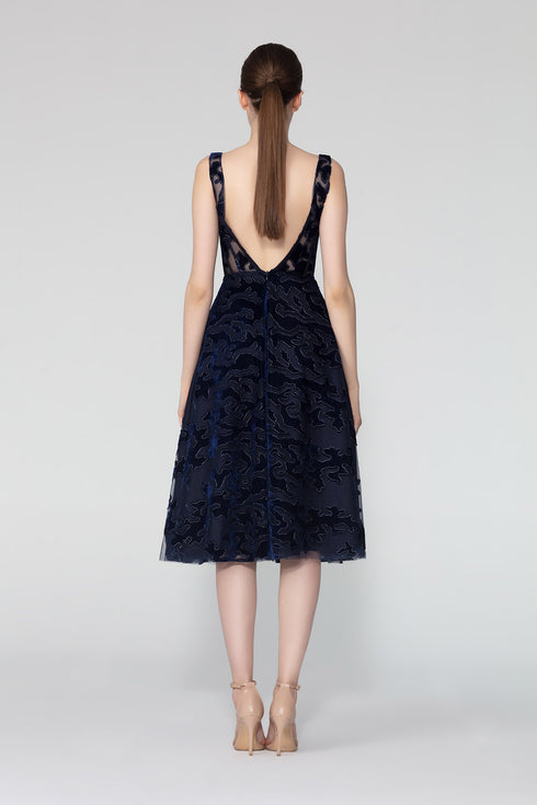 Square Neck Tulle Detailed Midi Dress