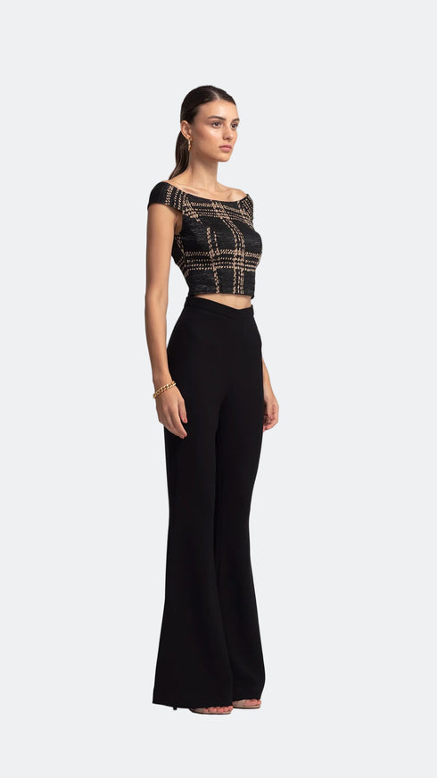 Low Shoulder Crop Top