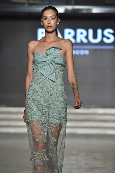 EMBROIDERED DRESS WITH CHEST BOW DETAIL - Barrus London