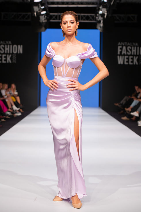 SILK SKIRT WITH SLIT DETAIL - Barrus London